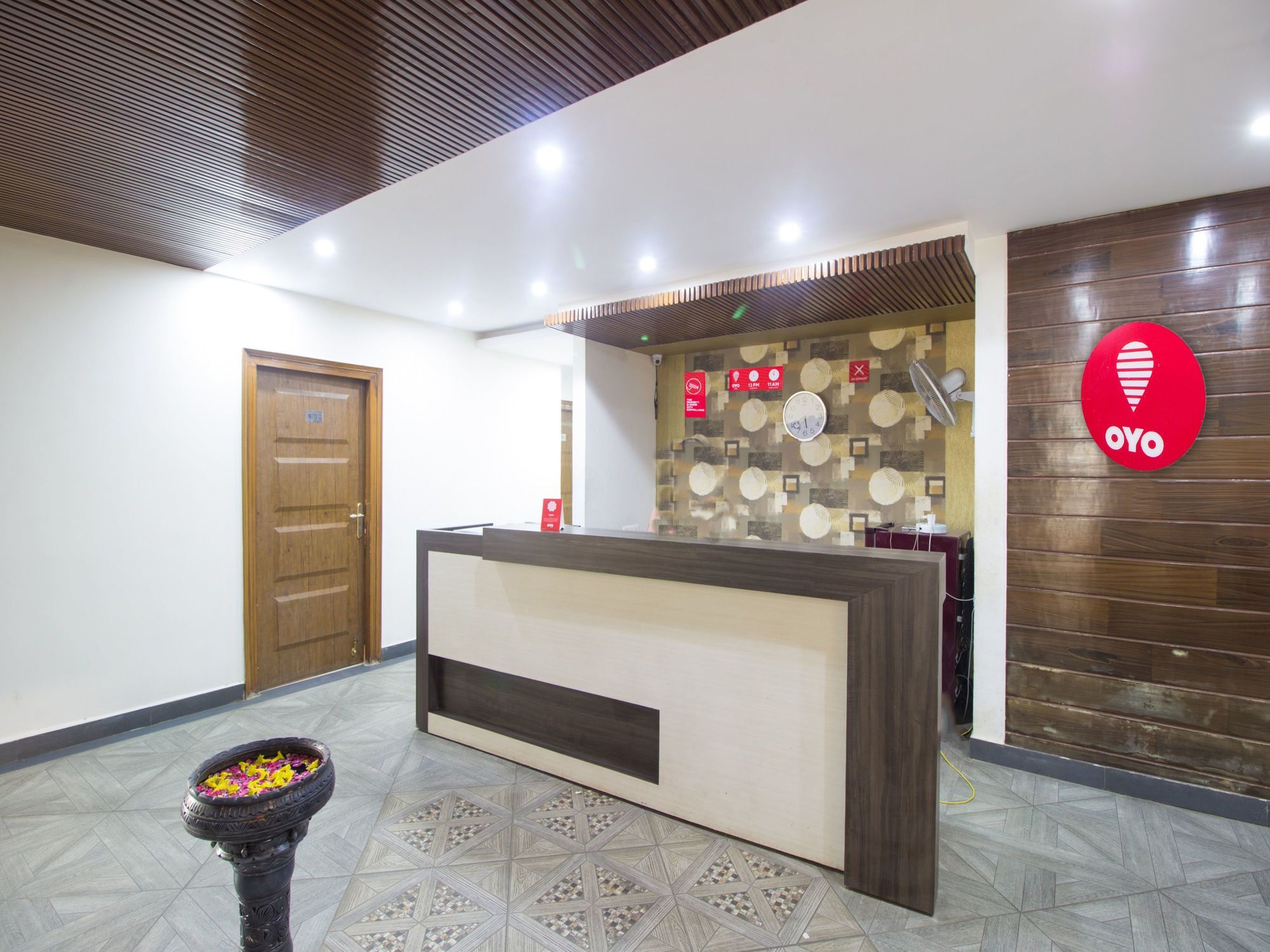 Super Hotel O Winner Inn Amritsar Exteriör bild