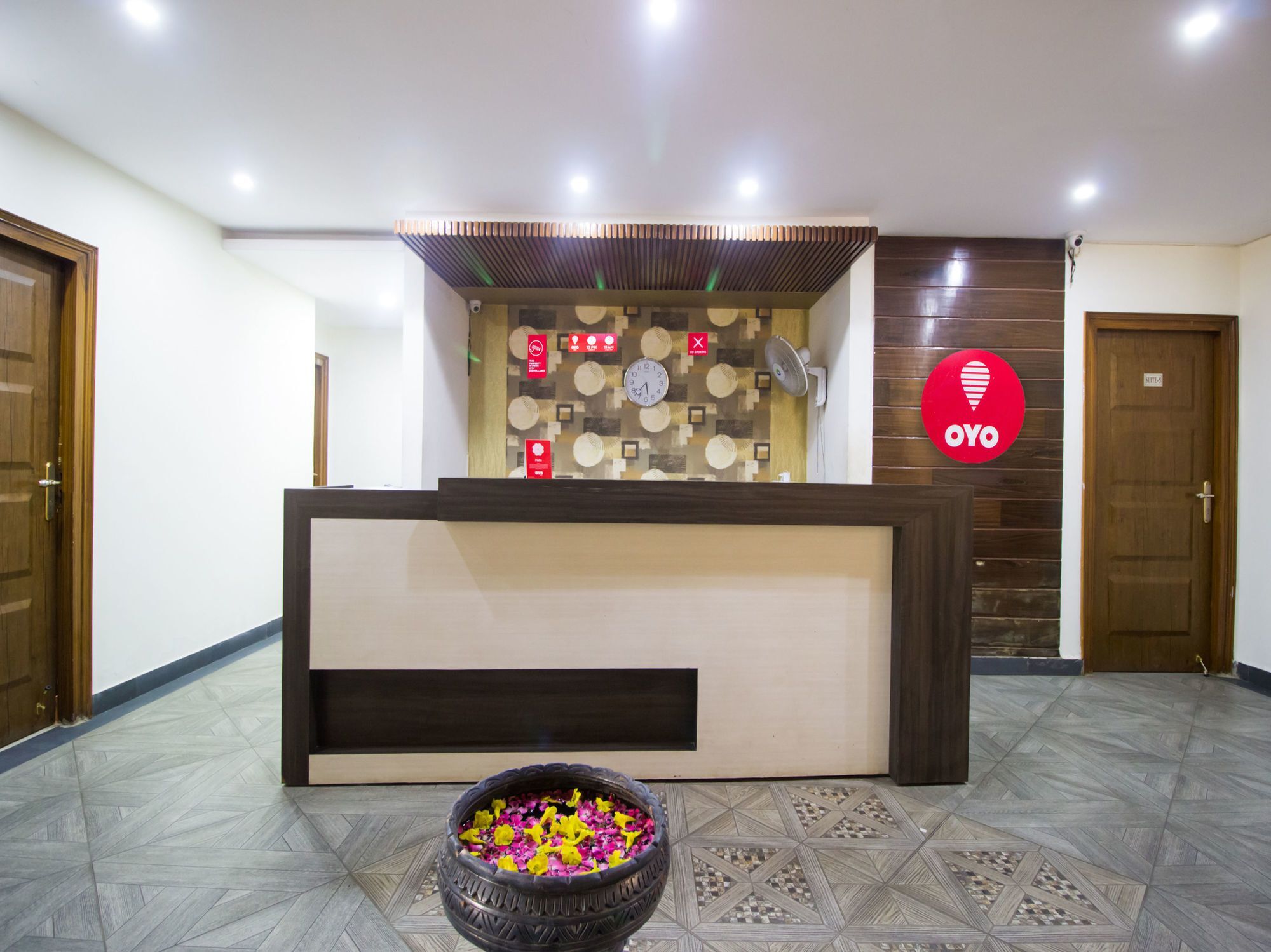 Super Hotel O Winner Inn Amritsar Exteriör bild